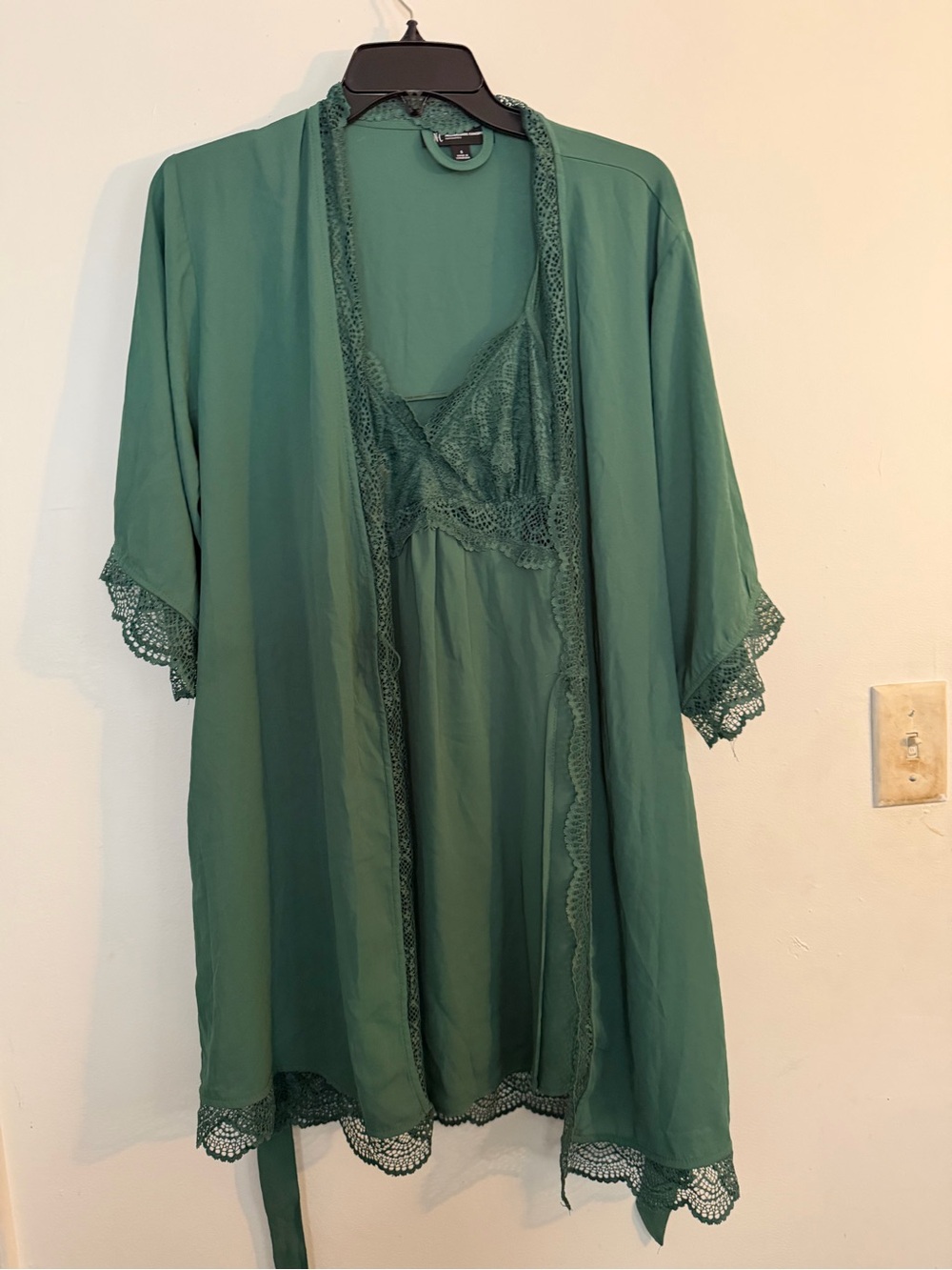 INC International Concepts Emerald Green Lace-Trim Robe & Slip Set